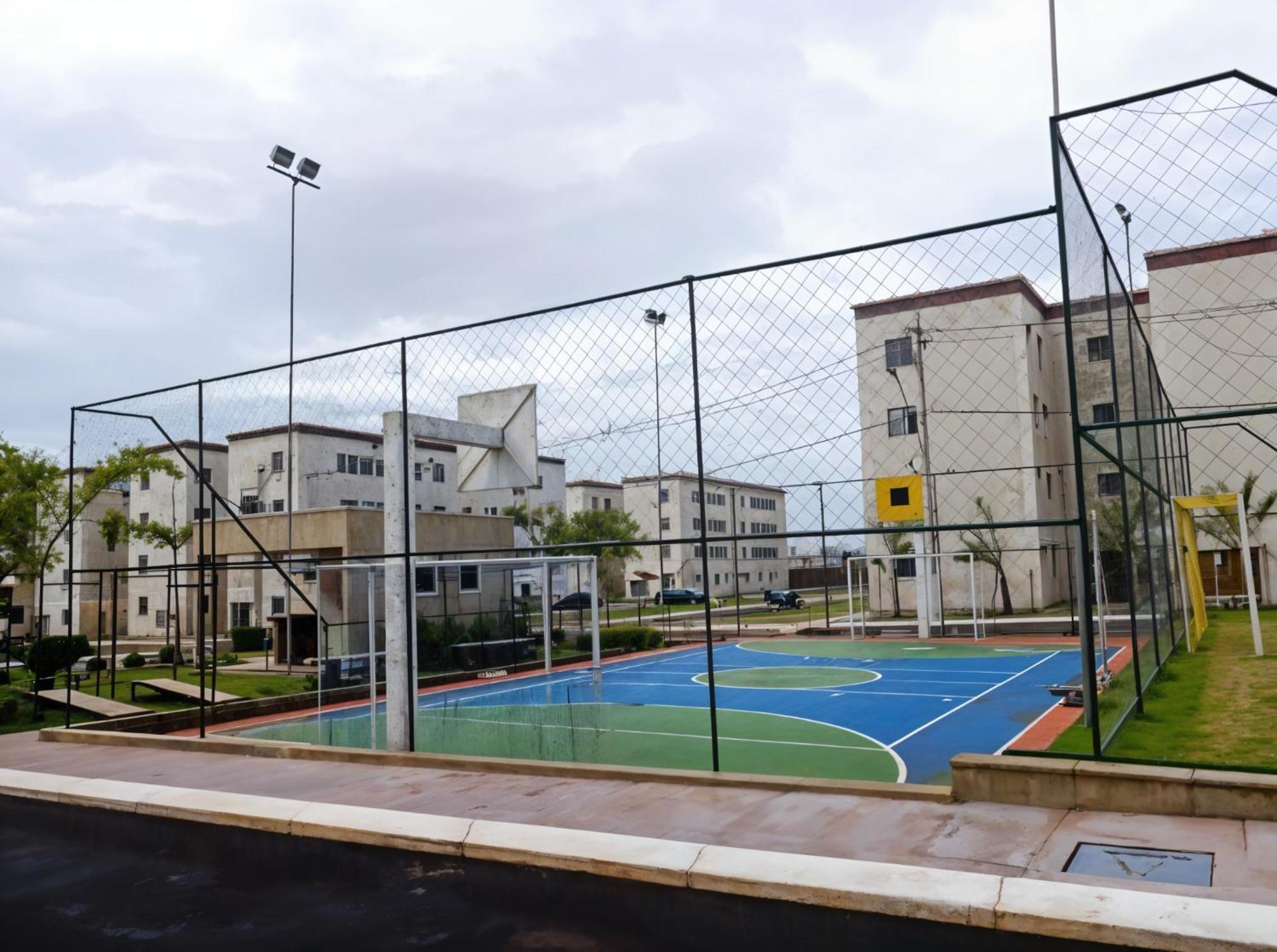 Confortavel 2 Quartos Garagem Ao Lado Shopping Zona Sul Apartamento *